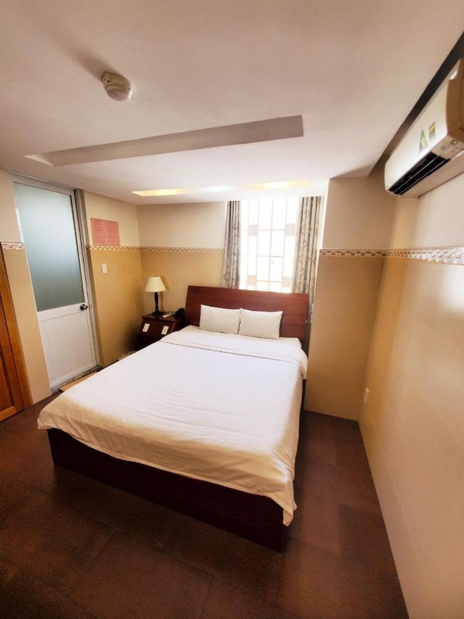 Thanh An Hotel Хошимин Экстерьер фото