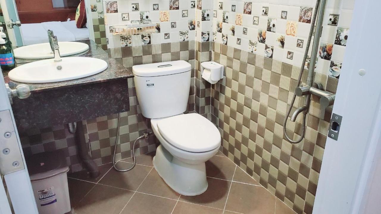 Thanh An Hotel Хошимин Экстерьер фото